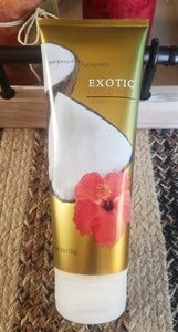 Exotic coconut body cream